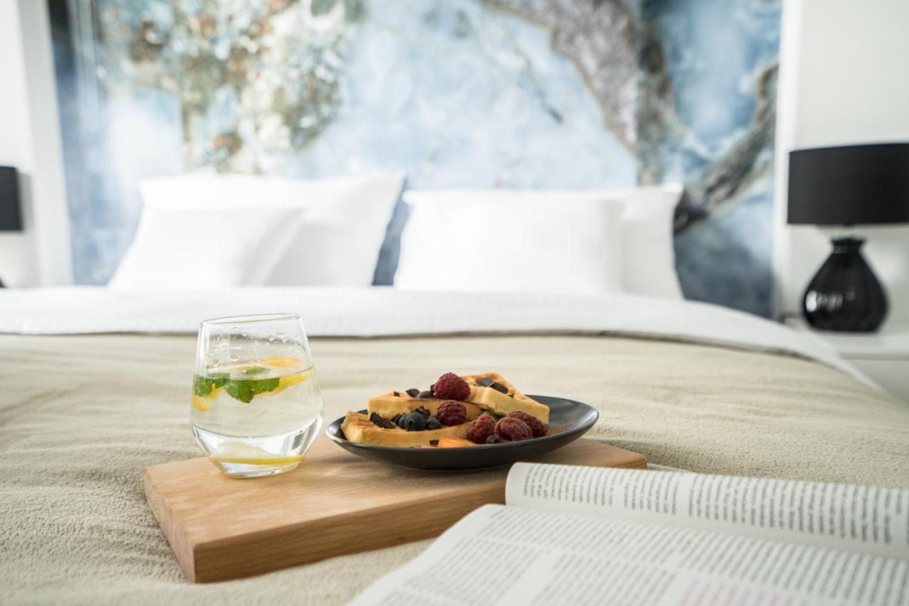 Oomph Warsaw Central Luxurious Air-Conditioned Apartment With Balcony المظهر الخارجي الصورة