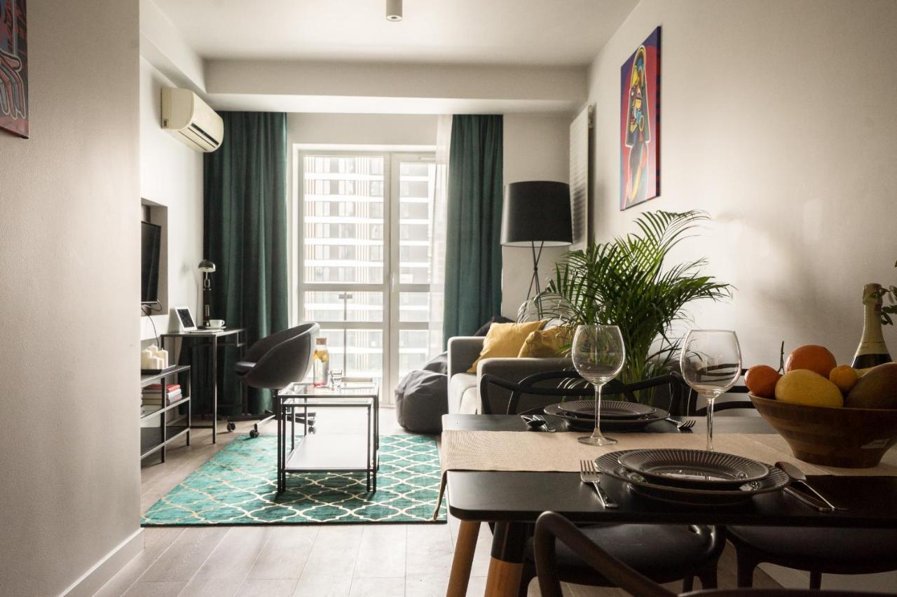 Oomph Warsaw Central Luxurious Air-Conditioned Apartment With Balcony المظهر الخارجي الصورة